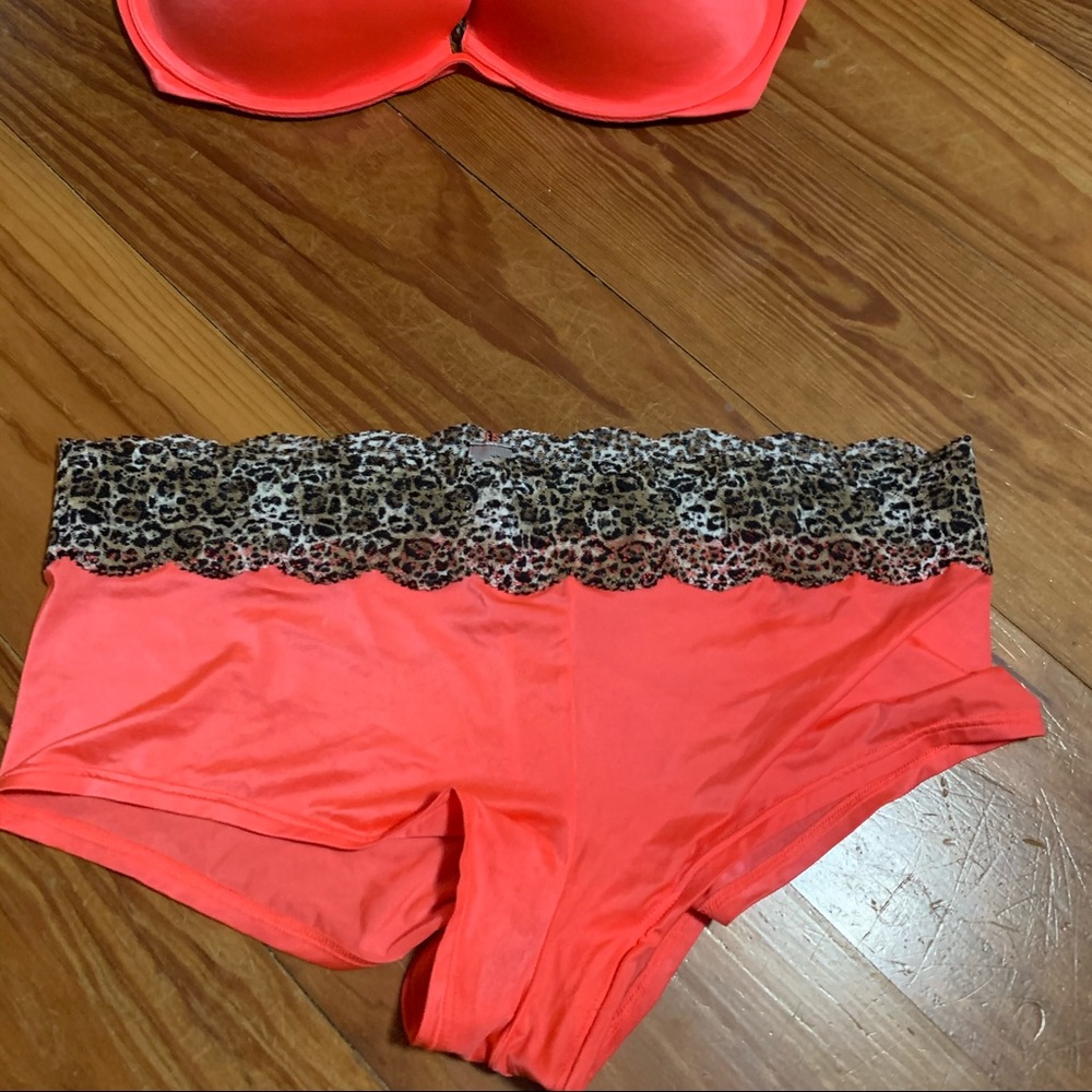 Victoria’s Secret bra/ boy shorts set.